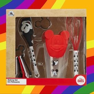 Disney Mickey Mouse Baking Set – Disney